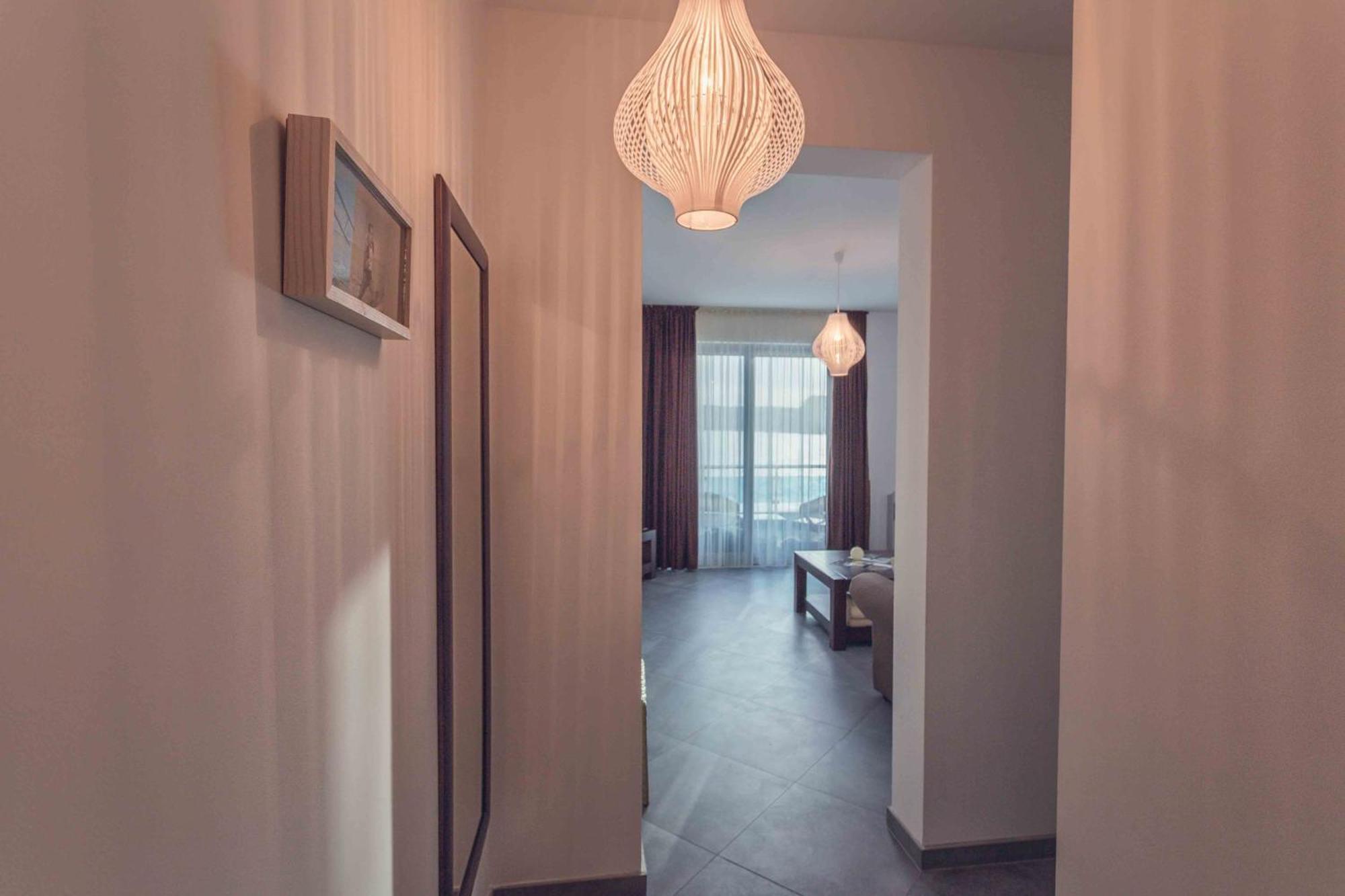 Live Aparthotel 4*