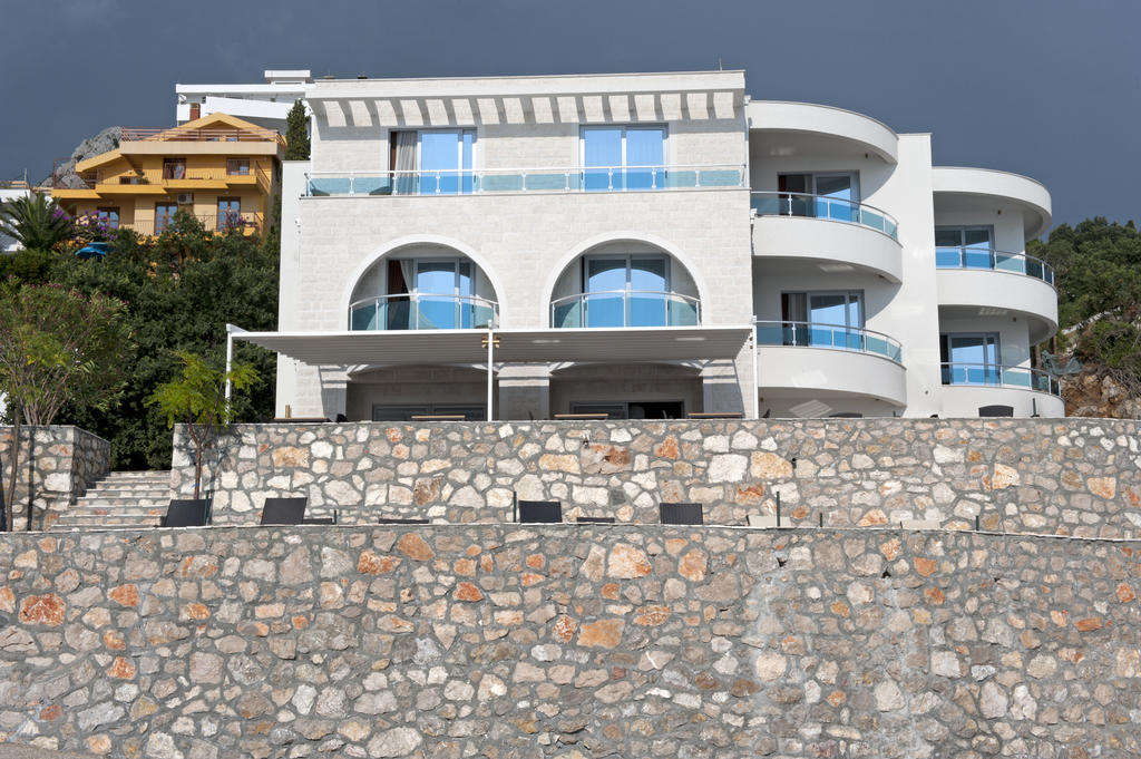 Apart Otel Live Sutomore